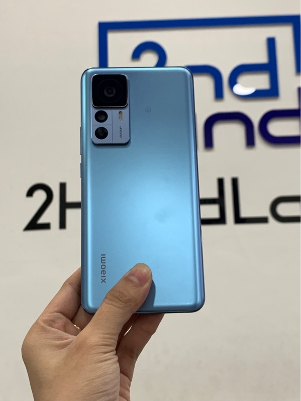 Điện thoại Xiaomi 12T Pro - Snapdragon 8+ Gen 1 - RAM 8GB/256GB - Màu xanh - Ngoại hình: 97% - Body