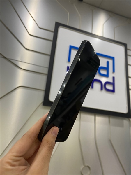 Điện thoại Xiaomi 13 - Snapdragon 8 Gen 2 - Ram 12/256GB - Màu đen - Ngoại hình: 97% - máy up ram tùy chỉnh - Body 3