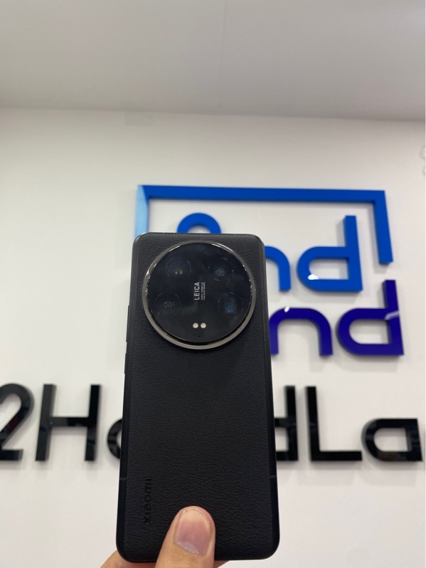 Điện thoại Xiaomi 14 Ultra - Snapdragon 8 gen 3 - 16/512GB - Pin Good - Chu kỳ sạc 820 - Màu đen - Ngoại hình: 97% - Trầy xước - Body