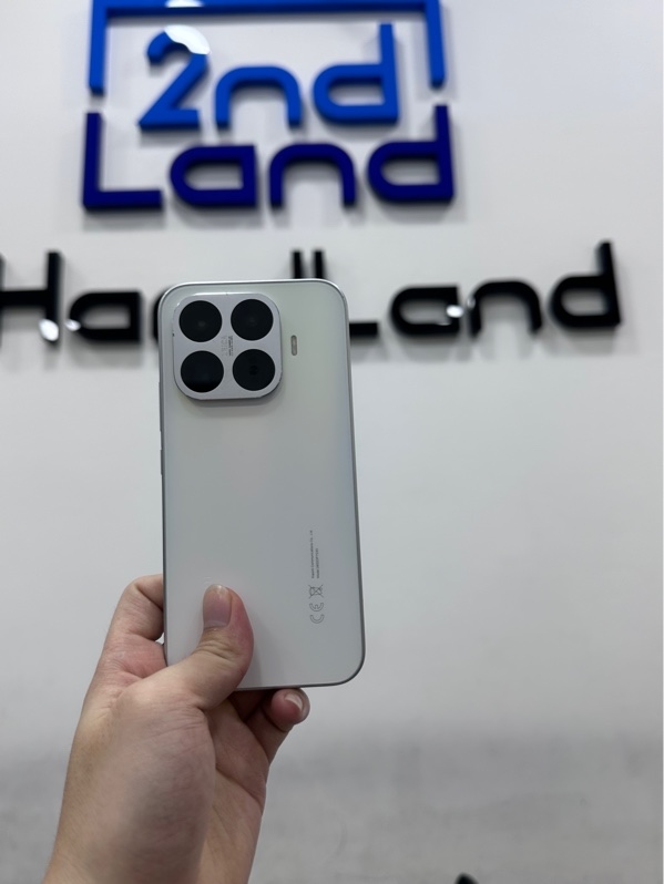 Điện thoại Xiaomi 17 T - MediaTek Dimensity 8500-Ultra - Ram 12/256 - Màu trắng - Ngoại hình 97% - Fullbox