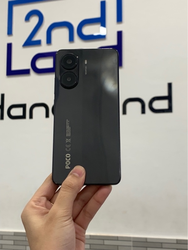 Điện thoại Xiaomi Poco X7 Pro - Dimensity 8400 Ultra - RAM 8GB / ROM 256GB - Màu đen - Ngoại hình: 97% - Cấn 3 góc, trầy body - Body