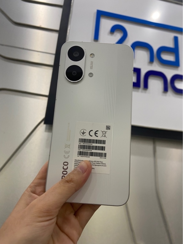 Điện thoại Xiaomi Poco X8 Pro Max - MediaTek Dimensity 9400+ - Android 16 Hyper Os - Ram 12/512GB - Màn 120hz - Màu trắng - Ngoại hình: 98% - FullBox