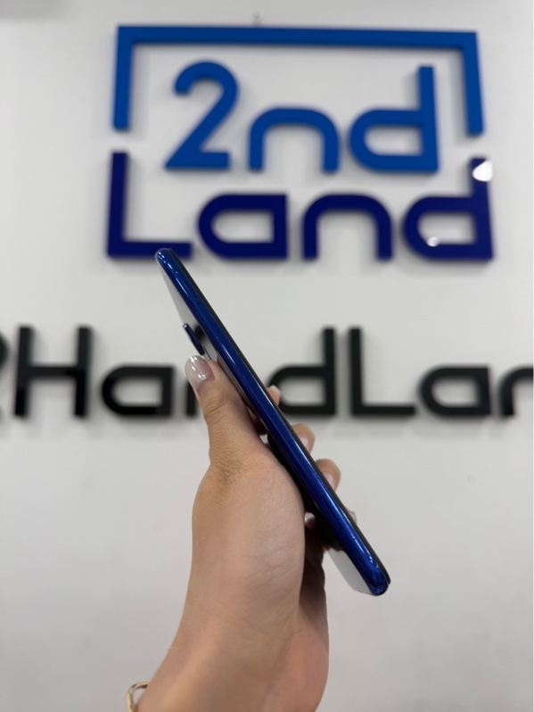 Điện thoại Xiaomi Redmi note 7 - Bản nội địa - Snapdragon 660 - 3/32GB - Màu xanh - Ngoại hình 97% - lưng trầy xước , hở lưng , màn ám hồng, , màn trầy nhiều - Body