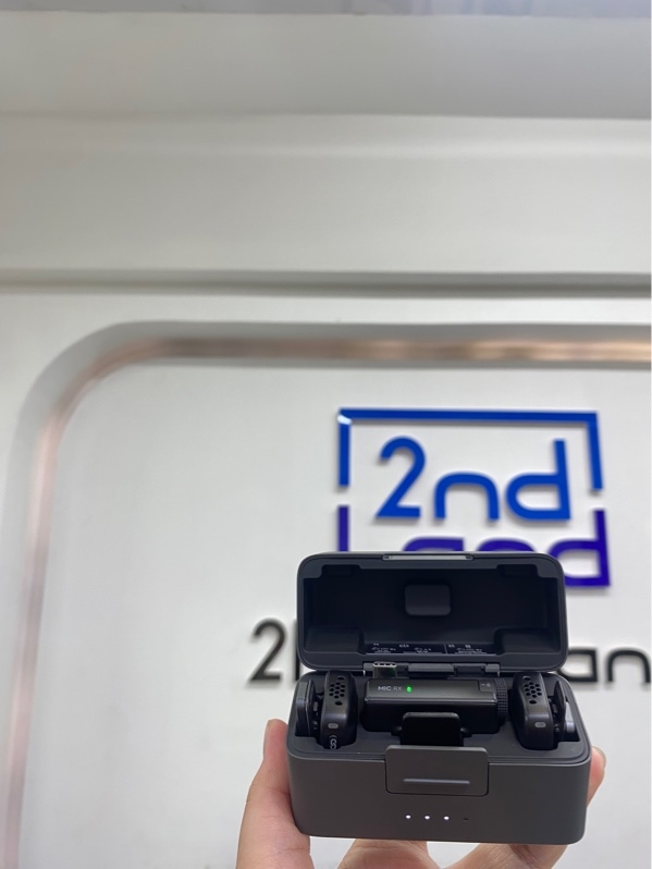 DJI Mic Mini (2TX +1RX, Charging Case) - Màu đen - Ngoại hình 98% - Fullbox - Còn BH đến 21/10/26