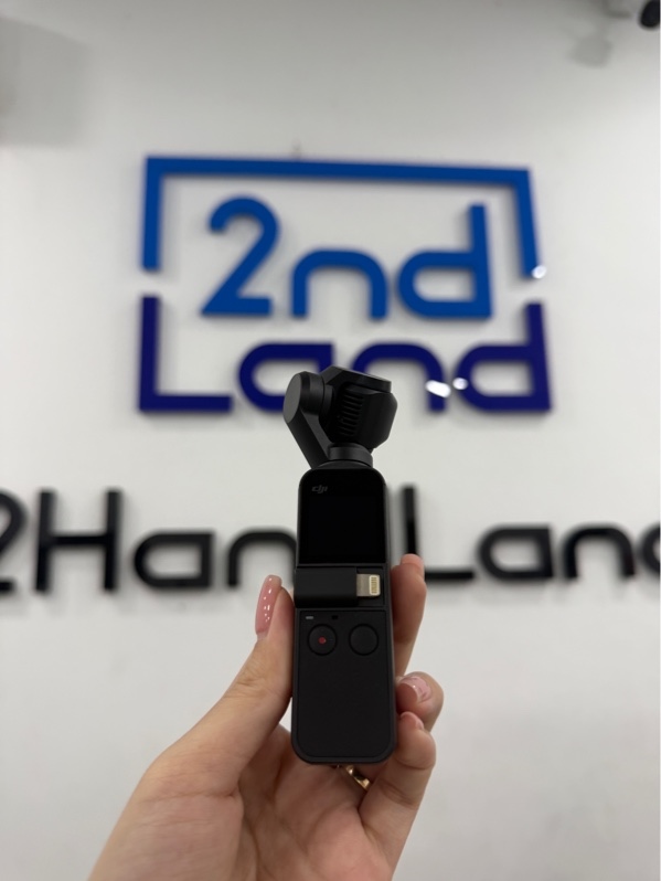 DJI Osmo Pocket 1 - Màu đen - Ngoại hình 97% - Cam trầy xước nhiều - Kèm 1 ốp , 1 đầu chuyển lightning