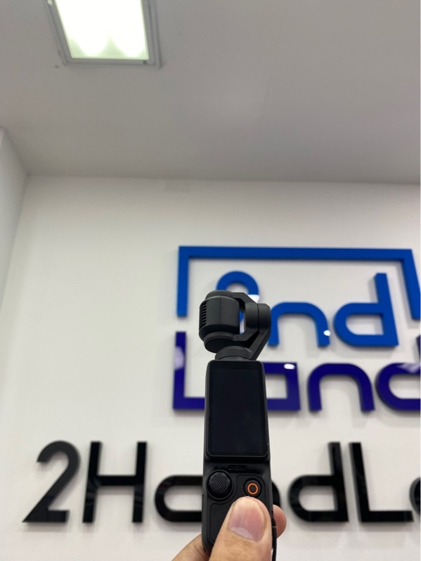 DJI Osmo Pocket 3 - Bản đơn - Màu đen - Ngoại hình: 98% - Thiếu cáp sạc - Kèm box - Phụ kiện
