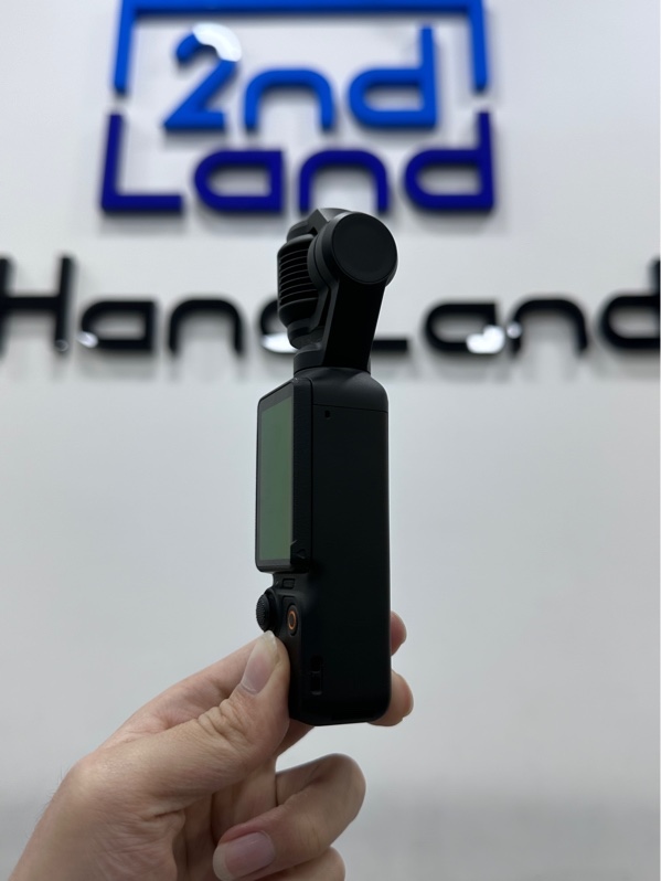 DJI Osmo Pocket 3 Creator Combo - Màu đen - Ngoại hình 98% - Kèm túi ( đầy đủ phụ kiện )
