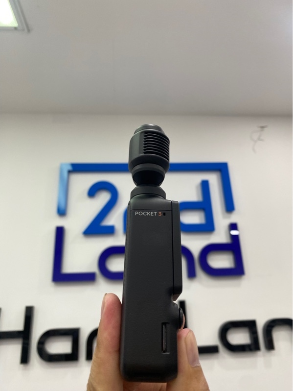 DJI Osmo Pocket 3 - Màu bạc - Ngoại hình: 97% - đủ phụ kiện thiếu nam châm - Kèm túi