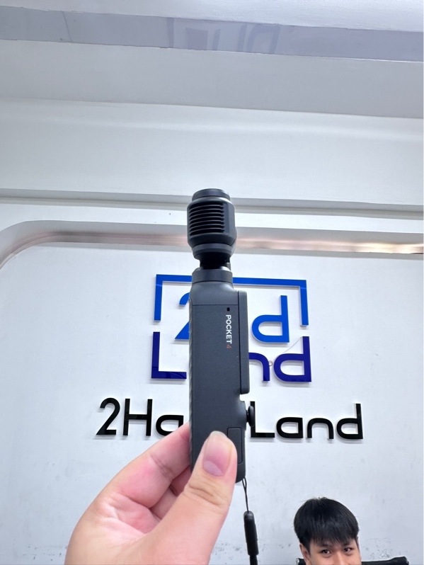 DJI Osmo Pocket 4 bản Creator Combo - Màu đen - Ngoại hình 98% - Thiếu túi, box - Kèm đủ phụ kiện