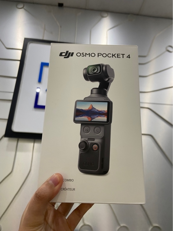 DJI Pocket 4 combo - Màu đen - Ngoại hình: 98% - FullBox - Còn bảo hành hãng 15/06/2027