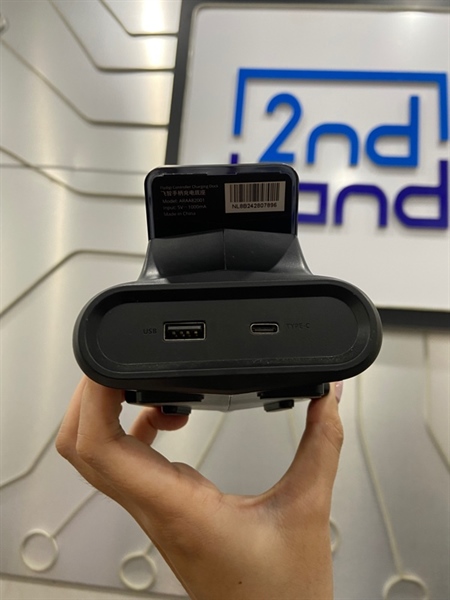 Dock sạc tay cầm Controller Flydigi - Màu đen - Ngoại hình: 97% - Mặt kính trầy - Body 2