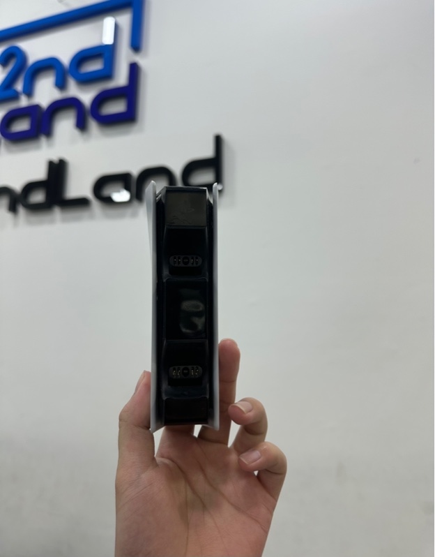 Dock sạc tay cầm PS5 - Màu trắng - Ngoại hình 97% - Kèm nguồn