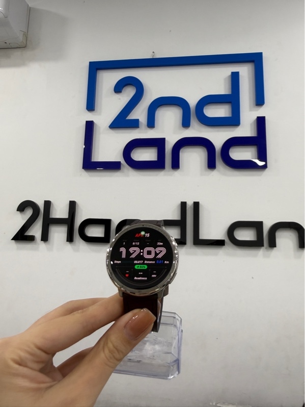 Đồng hồ Amazfit Active 2 - Màu bạc - Ngoại hình 98% - Kính trầy - Kèm Box , 1 đế sạc , dây linh kiện - còn Bảo hành TĐCNghệ đến T6/2026