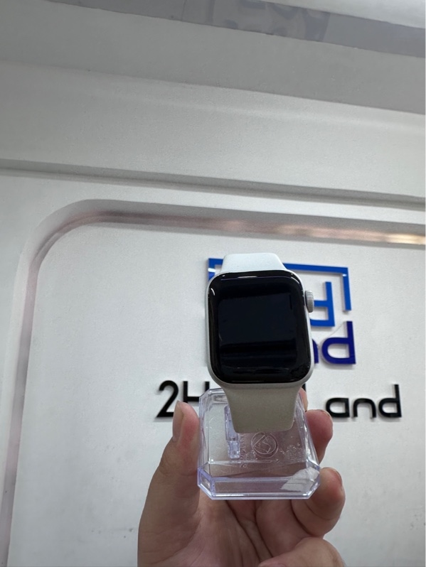 Đồng hồ Apple watch Se 1 - 40mm - KH/A - GPS - Nhôm - Màu bạc - Pin 90% - Ngoại hình 98% - Kèm sạc