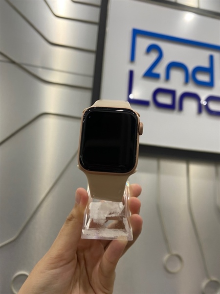 Đồng hồ Apple Watch SE Gen 1/40mm - A2351 - GPS - Pin 100% thay new - Màu hồng - Ngoại hình: 98% - Kèm sạc