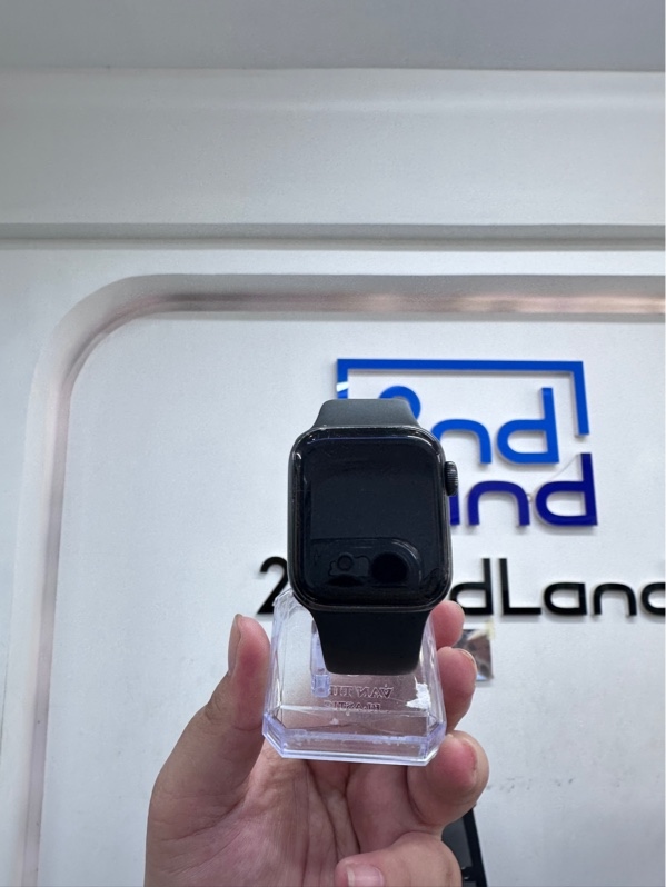 Đồng hồ Apple Watch Se gen 1 - 40mm - GPS - Nhôm - Màu xám - Pin thay 100% - Ngoại hình 97% - Body