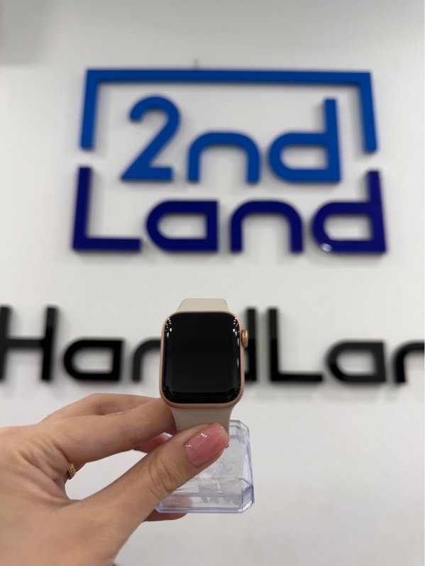 Đồng hồ Apple Watch SE Gen 1 - 40mm - J/A - GPS - 32GB - Màu hồng - Pin 100% - Ngoại hình 98% - Kèm sạc