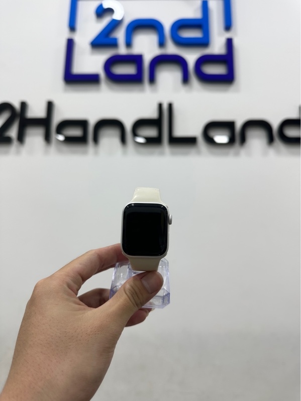 Đồng hồ Apple Watch Se Gen 1/40mm - LL/A - Bản GPS - Pin 99% - Viền nhôm - Màu bạc - Ngoại hình 98% - Body