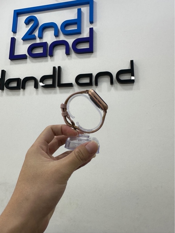 Đồng hồ Apple Watch SE Gen 1/40mm - LL/A - Bản LTE không esim - Pin 93% - Viền nhôm - Màu hồng - Ngoại hình 98% - Kèm sạc