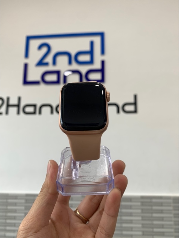 Đồng hồ Apple Watch SE Gen 1 - 40mm - LL/A - GPS - Viền nhôm - Màu hồng - Pin 94% - Ngoại hình: 98% - Kèm sạc