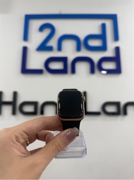 Đồng hồ Apple Watch SE Gen 1 - 40mm - VN/A - GPS - 32GB - Bản nhôm - Màu hồng - Pin 89% - Ngoại hình 97% - Kèm sạc