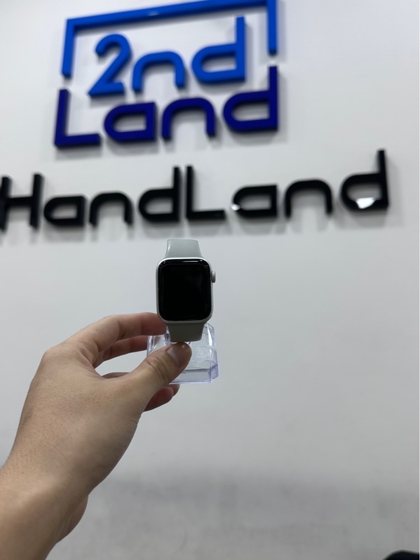 Đồng hồ Apple Watch SE Gen 1/40mm - VNA - GPS - Pin 100% thay new - Viền nhôm - Màu xám - Ngoại hình 98% - Kèm sạc