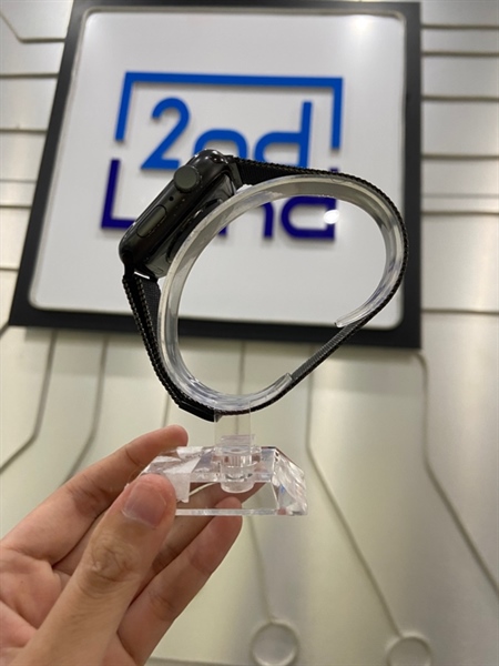 Đồng hồ Apple Watch SE Gen 1/44mm - GPS - VN/A - Bản nhôm - Màu đen - Pin 81% - Ngoại hình: 97% - Màn xước mèo - Kèm sạc 2