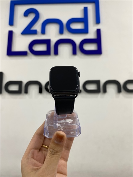 Đồng hồ Apple Watch SE Gen 1 - 44mm - LL/A - GPS - 32GB - Màu đen - Pin 93% - Ngoại hình 97% - Màn mẻ trong - Kèm sạc