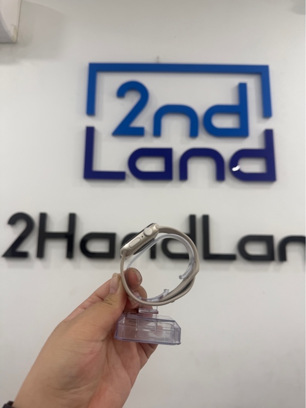 Đồng hồ Apple watch SE gen 2 - 40mm - LL/A - GPS - 32GB - Bản nhôm - Màu starlight - Pin 100% - Ngoại hình 98% - Viền trầy , cấn góc - Kèm sạc