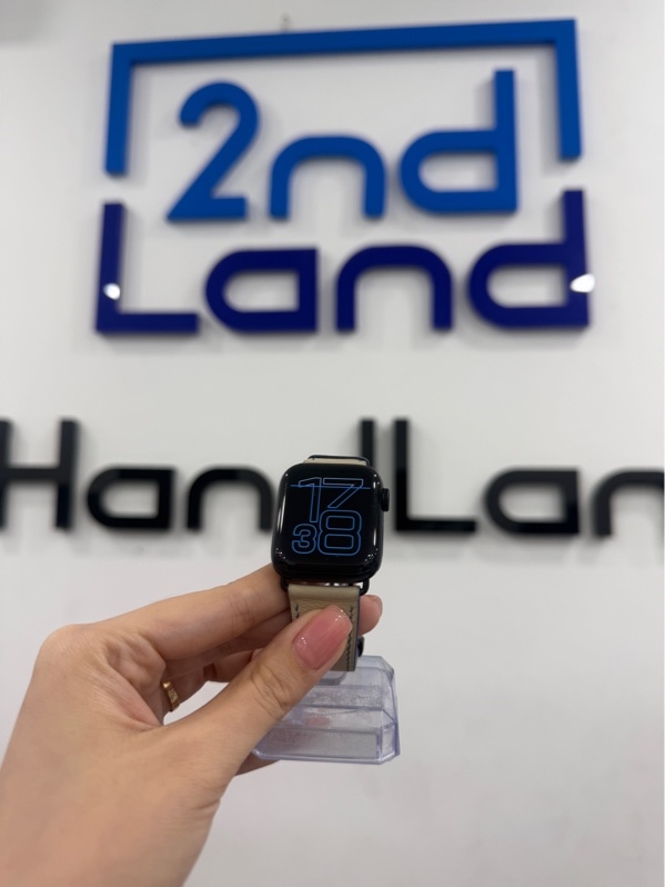 Đồng hồ Apple watch SE Gen 2 - 40mm - LL/A - GPS - 32GB - Màu xanh - Pin 85% - Ngoại hình 98% - Màn ép kính - Kèm dây hermes , sạc