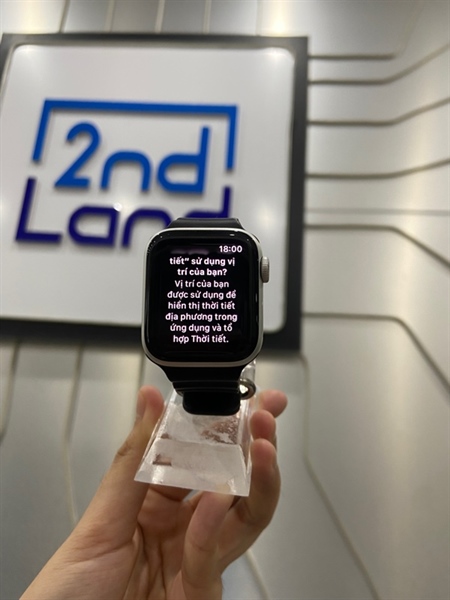 Đồng hồ Apple Watch SE Gen 2/40mm - LL/A - GPS - Pin 89% - Viền nhôm - Màu trắng - Ngoại hình: 98% - Kèm sạc
