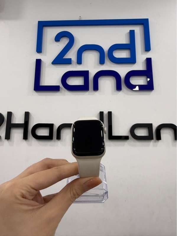 Đồng hồ Apple Watch SE gen 2 - 40mm - SA/A - GPS - 32GB - Màu starlight - Pin 100% - Ngoại hình 98% - Kèm sạc