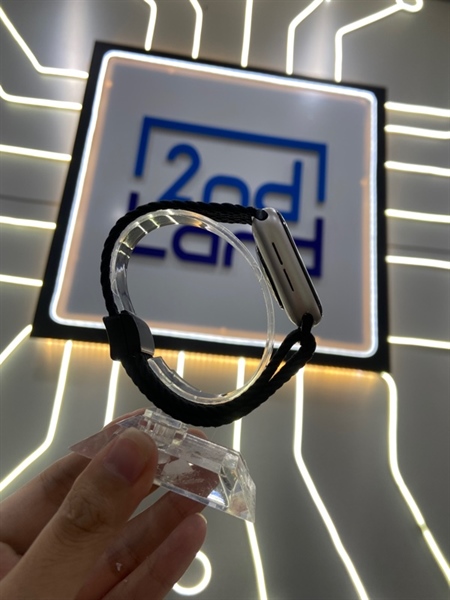 Đồng hồ Apple Watch SE Gen 2/40mm - SA/A - GPS - 32GB - Pin 94% - Màu kem - Ngoại hình: 98% - Body 1