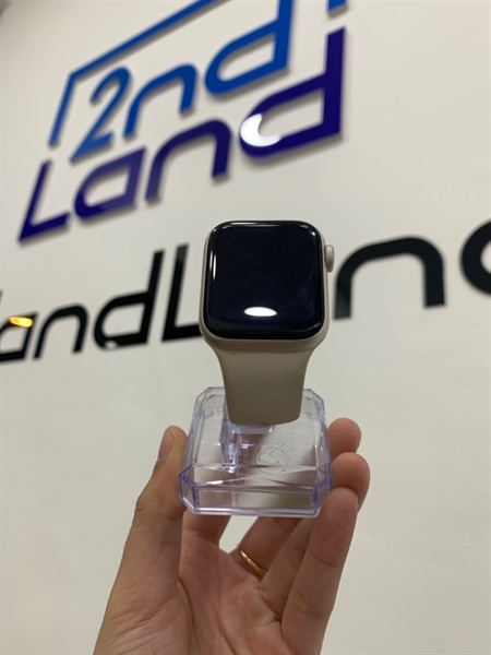 Đồng hồ Apple Watch SE Gen 2 - 40mm - SA/A - GPS - Bản nhôm - Màu vàng ánh sao - Pin 100% - Ngoại hình: 98% - Body, kèm sạc