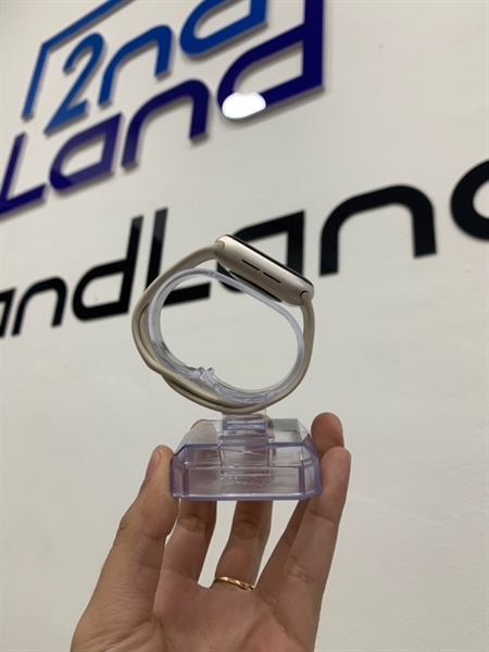 Đồng hồ Apple Watch SE Gen 2 - 40mm - SA/A - GPS - Bản nhôm - Màu vàng ánh sao - Pin 100% - Ngoại hình: 98% - Body, kèm sạc 1