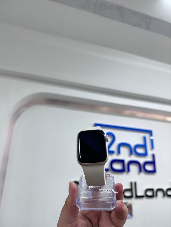 Đồng hồ Apple watch se gen 2 - 40mm - SA/A - GPS - Nhôm - Màu bạc - Pin 100% - Ngoại hình 98% - Kèm sạc