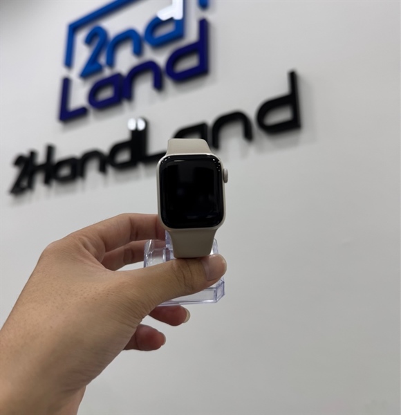Đồng hồ Apple Watch SE Gen 2/40mm - VN/A - Bản GPS - Pin 82% - Viền nhôm - Màu trắng - Ngoại hình 98% - Kèm sạc