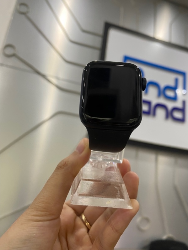 Đồng hồ Apple Watch SE Gen 2/40mm - VN/A - GPS - Pin 100% thay new - Màu xanh - Ngoại hình: 98% - Kèm sạc