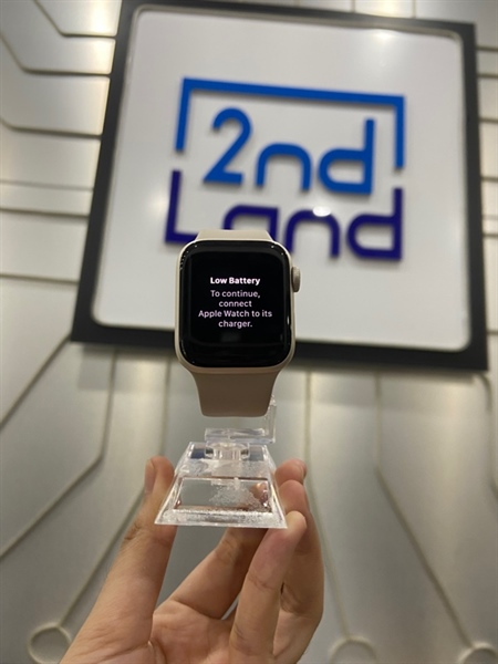 Đồng hồ Apple Watch Se Gen 2/40mm - VN/A - GPS - Pin 89% - Màu trắng - Ngoại hình: 98% - Kèm sạc