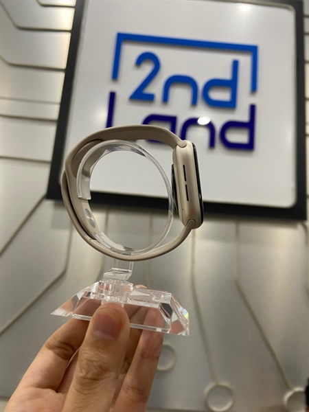 Đồng hồ Apple Watch Se Gen 2/40mm - VN/A - GPS - Pin 89% - Màu trắng - Ngoại hình: 98% - Kèm sạc 1