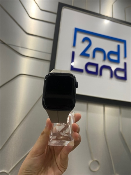 Đồng hồ Apple Watch SE Gen 2/44mm - GPS - VN/A - Pin 86% - Viền nhôm - Màu đen - Ngoại hình: 98% - Body - Kèm sạc