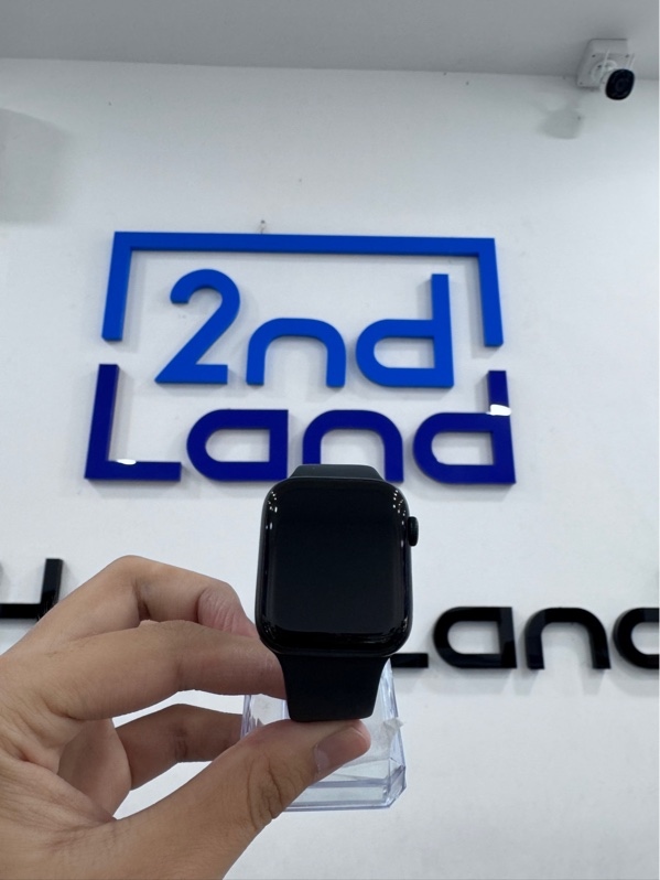 Đồng hồ Apple watch se gen 2 - 44mm - LL/A - GPS - 32GB - Màu midnight - Pin 98% - Ngoại hình 98% - Màn xước - Kèm sạc