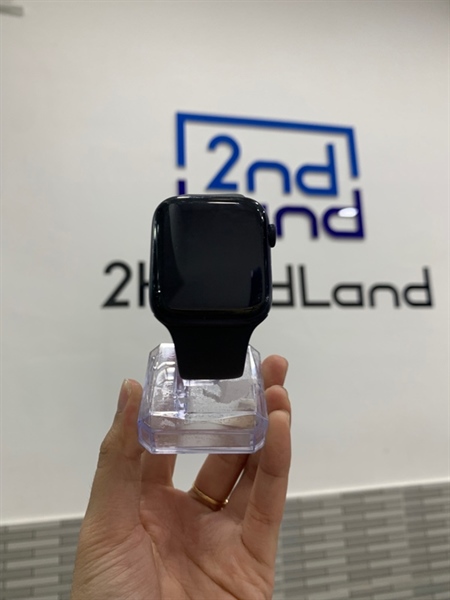 Đồng hồ Apple Watch SE Gen 2 - 44mm - SA/A - GPS - Màu midnight - Pin 87% - Ngoại hình: 97% - Màn trầy, tróc sơn - Fullbox