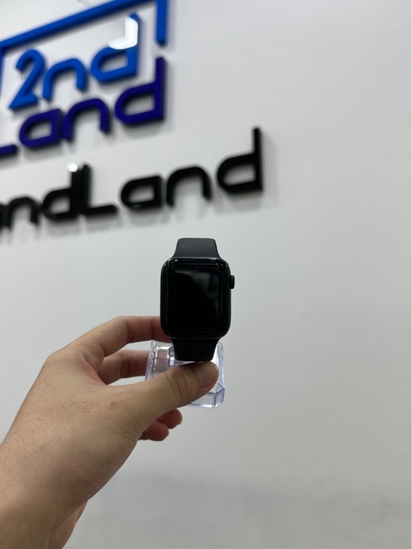 Đồng hồ Apple Watch SE Gen 2/44mm - VN/A - Bản GPS - Pin 100% Thay new - Màu đen - Ngoại hình 98% - Kèm sạc