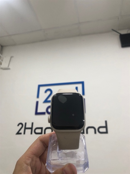 Đồng hồ Apple Watch SE gen 2 - GPS - 40mm - VN/A - Màu starlight - Pin 98% -Kèm sạc - Màn xước