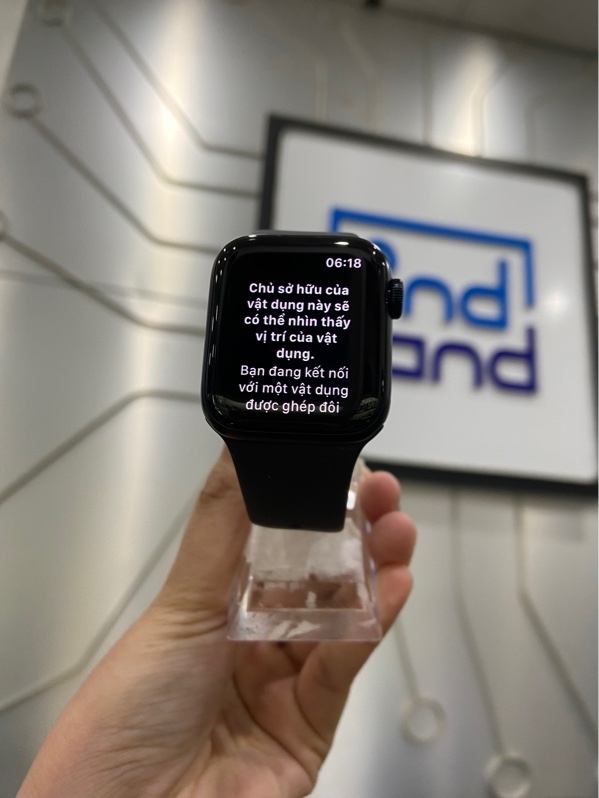 Đồng hồ Apple Watch SE3/40mm - GPS - J/A - Pin 100% - Viền nhôm - Màu đen - Ngoại hình: 98% - FullBox