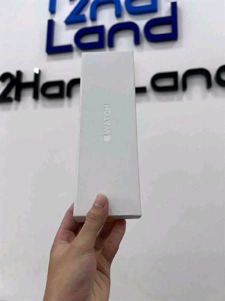 Đồng hồ Apple Watch Series 10/42mm - LW/A - LTE hỗ trợ esim - GPS + Cellular - Pin 100% - Viền nhôm - Màu vàng đồng - Ngoại hình 98% - Còn bảo hành hãng tới tháng 7/2026 - Fullbox