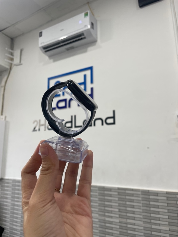 Đồng hồ Apple watch series 10 - 46mm - GPS - SA/A - Màu Đen - Pin 100% - Ngoại hình: 98% - Màn ám xanh nhẹ , cấn trầy nhẹ - Fullbox