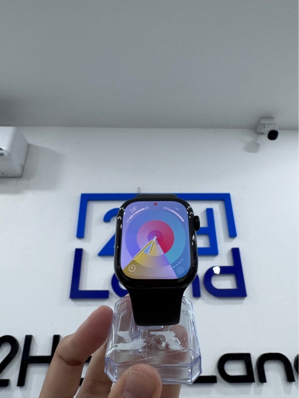 Đồng hồ Apple watch series 11 - 42mm - SA/A - 64G - GPS - Màu đen - Pin 100% - Ngoại hình 98% - Xước nhẹ - Kèm box, sạc