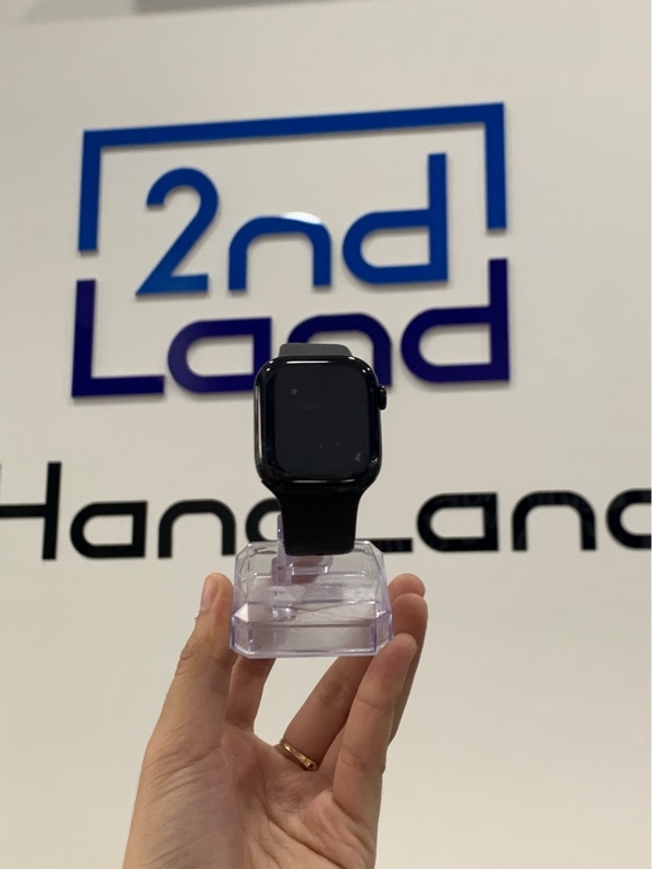 Đồng hồ Apple Watch Series 11 - 42mm - SA/A - GPS - Màu đen - Pin 100% - Ngoại hình: 97.5% - Tróc sơn nhẹ - Fullbox